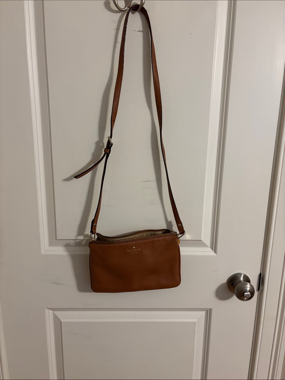 EUC camel color Kate Spade Crossbody